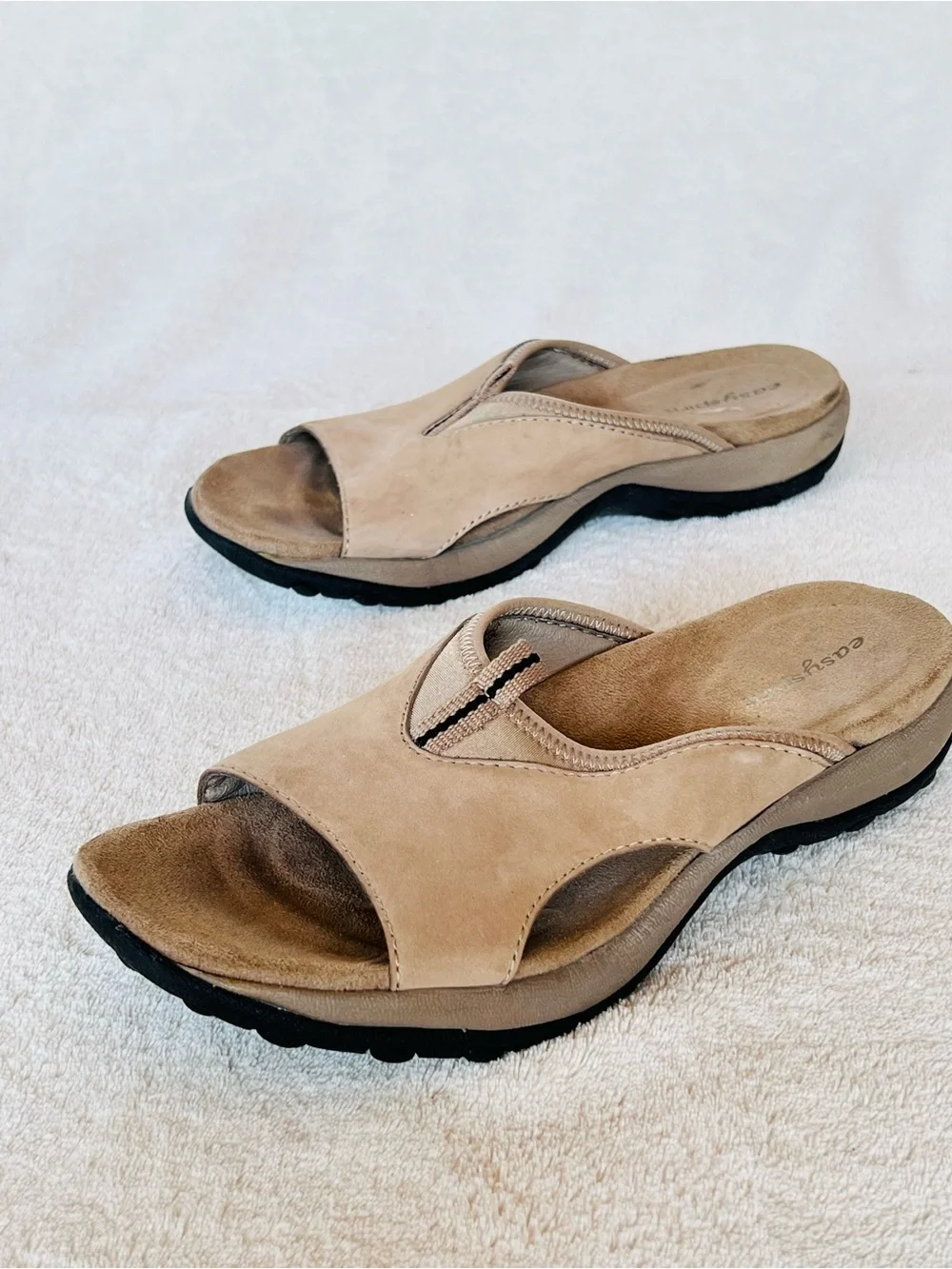 Easy Spirit Tan Taupe Nubuck Leather Slip-On Wedge Sandals Size 6